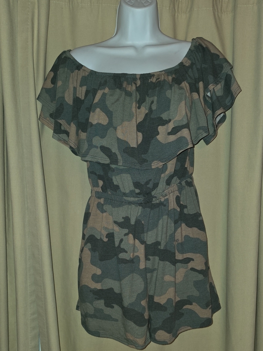 Off-Shoulder Camouflage Romper - Green/Tan With Pockets